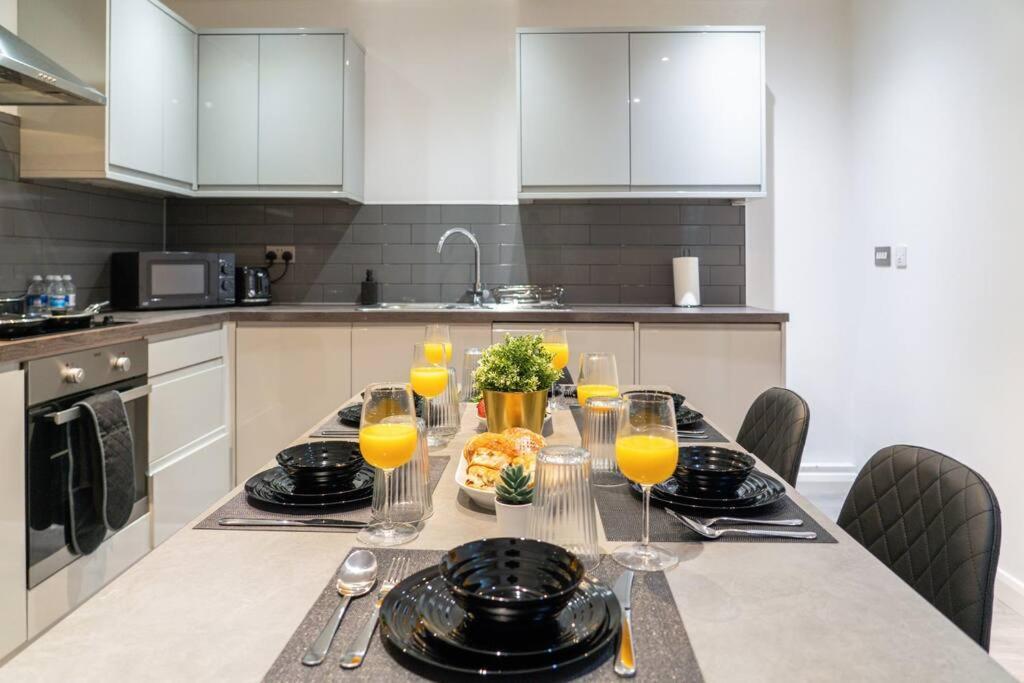 Urban Comfort Getaway- Leicester City Centre Luaran gambar