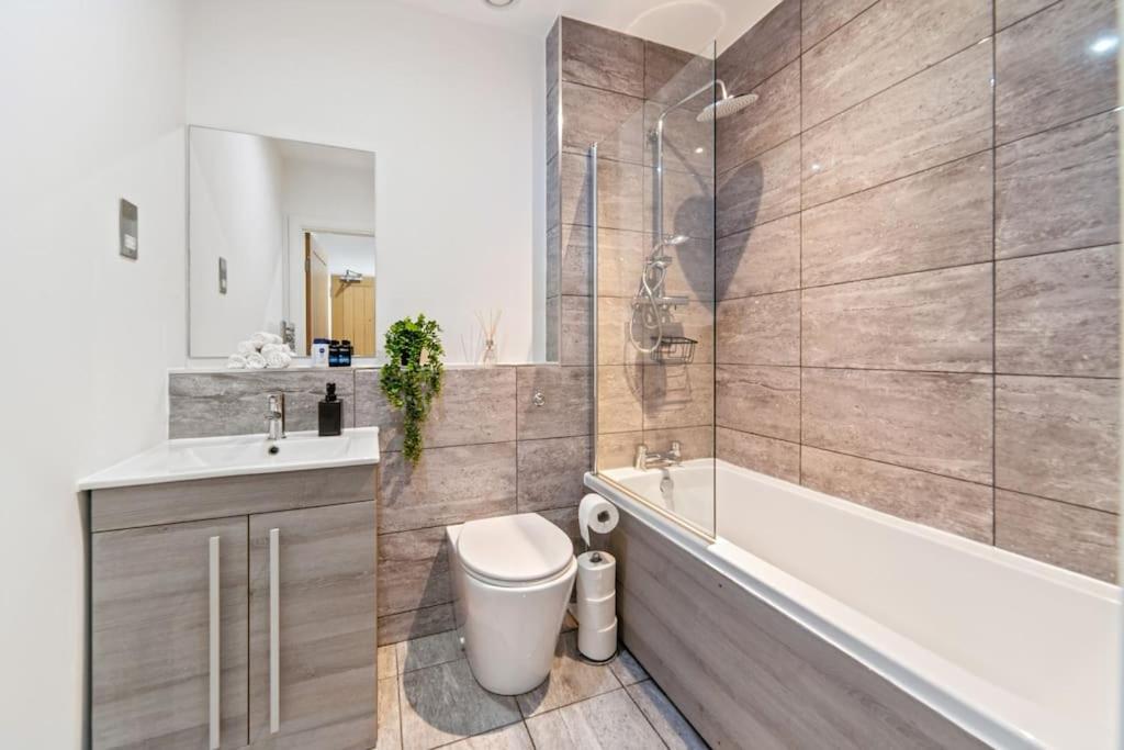 Urban Comfort Getaway- Leicester City Centre Luaran gambar